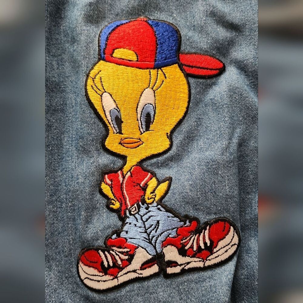 "Vintage 1992 Warner Bros Looney Tunes Rare Tweety Bird Denim Shirt  Made in USA - Picture 3 of 7